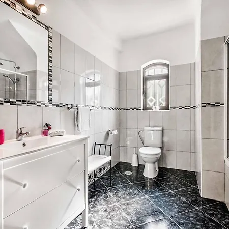 Pardal וילה אלבופיירה